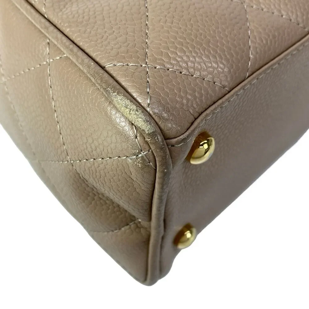 Chanel Matelasse Handbag A20996